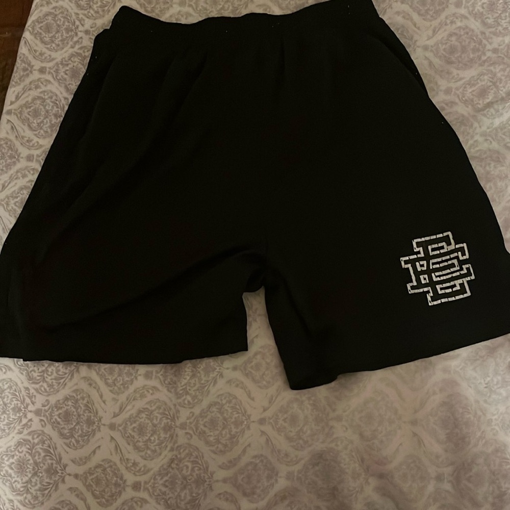 Black Men’s M Eric Emanuel Shorts